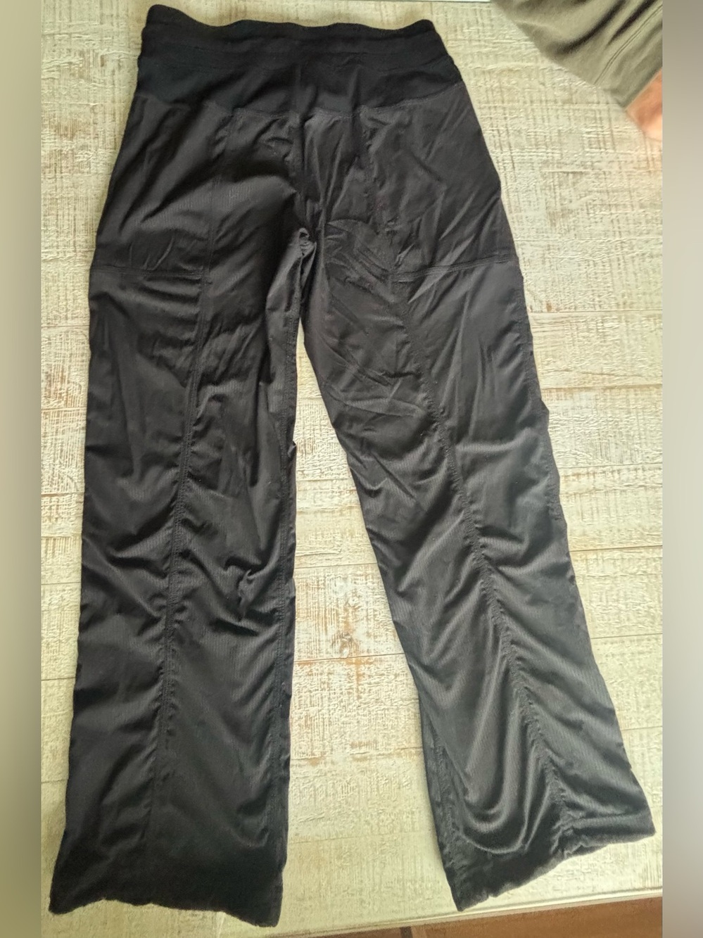 lululemon Black Studio Pants -size 6 petite length - Picture 5 of 7